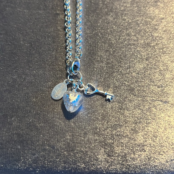 Gineva Key to my Heart Murano glass Bracelet - Picture 2 of 5